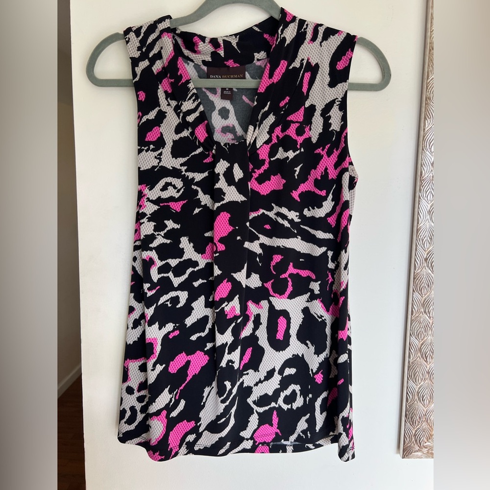 Dana Buchman Black and Pink Patterned Blouse